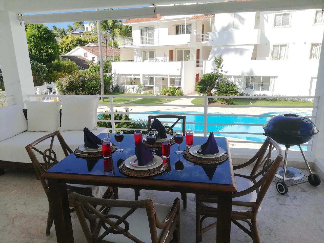 Las Terrazas Deluxe Pool Beach Club & Spa 푼타 카나 외부 사진